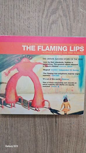 The Flaming Lips - Yoshimi Battles The Pink Robots.