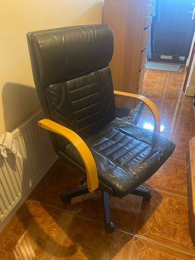 Office chair