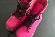 Girls hopts pink patent excellent condition