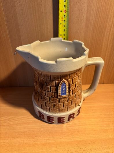 Pub jug Beers