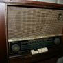 Bush (Ireland) BI26 valve radio (in working order) Image 6