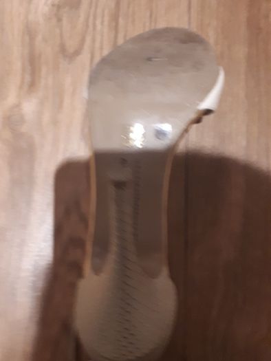 shoes cream & gold