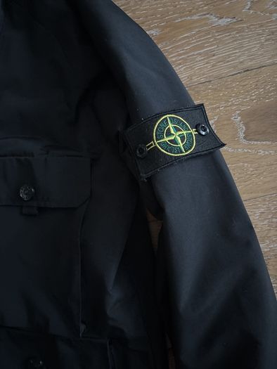 Black Stone Island Jacket Medium