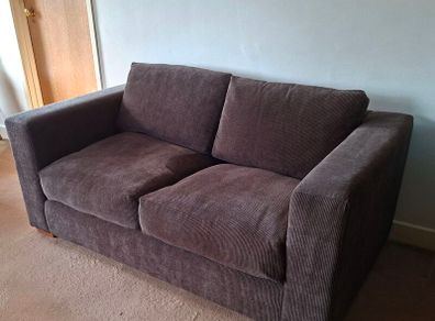 2 Seater Sofa  (H) 63cm (W) 160 (D) 90cm