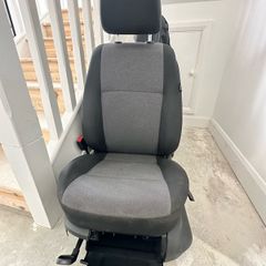 Volkswagen Caddy Mk4 Trendline Seats