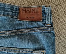 Maine Debenhams cotton denim jeans 34 waist and 32 leg in very good condition with no issues see last two photos for exact measurements FREE TRACKED POSTAGE INCLUDED
