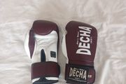 Thai boxing gloves