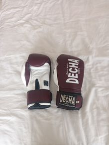 Thai boxing gloves