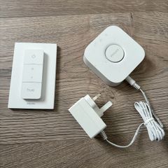 Philips Hue bridge & remote