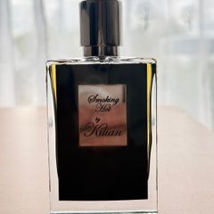 Smoking Hot by Kilian. Missing two sprays!