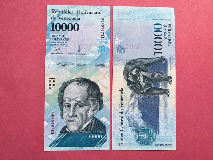 Venezuela  10000 Bolivares  2017  Pick 96b  ( Uncirculated )