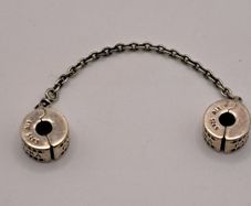 pandora logo safety chain
