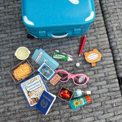 our generation suitcase travel set