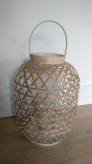 Wicker lantern