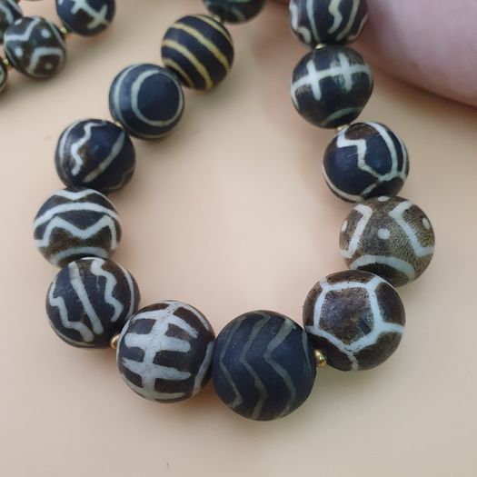 Burmese Antique Pumtek Pyu Petrified Wood Stone Beads Necklace 24 Inches