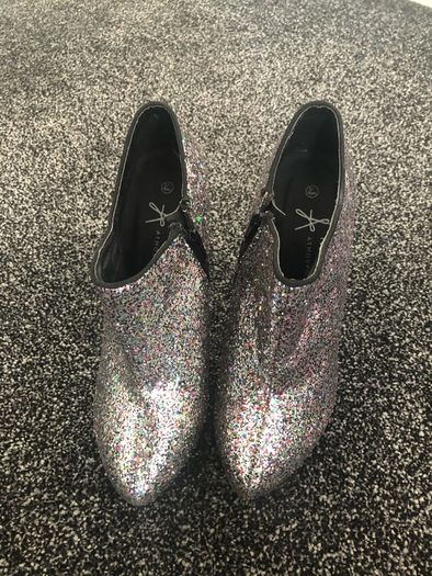 Ankle boots