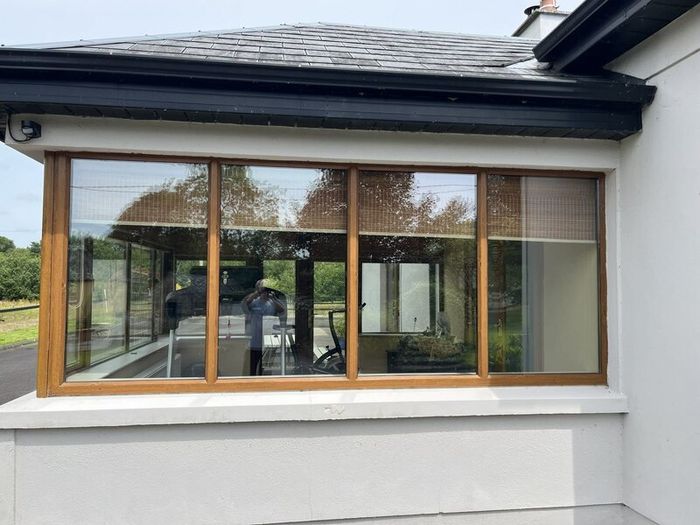 4 Windows for sale