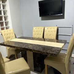 marble dining table