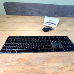 Apple Space Black Desktop Bundle (Magic Keyboard & NEW USB-C Magic Mouse)