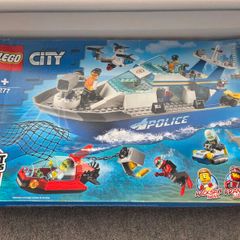 LEGO City Police Patrol Boat (Set 60277)
