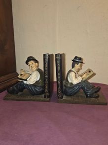 Laurel and Hardy bookends