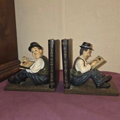 Laurel and Hardy bookends