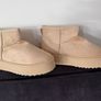 Ugg Boots Image 5