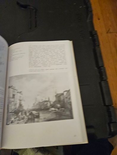 Ruskin And Venice. By Robert Hewison. First Edition Large Volume Hardback With Dustjacket In Good Condition.  With 127 Illustrations 13 In Colour. See Photos For Same.