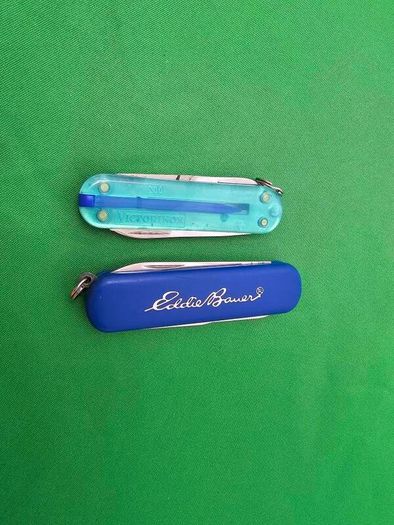 Vintage Discontinued Eddie Bauer Wenger Esquire with Victorinox Classic sd Swiss Army Knife in Combo