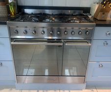 Smeg Symphony 100 cm dual-fuel range cooker with oven