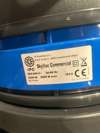 Skyvac Commercial 75 Gutter Cleaning machine