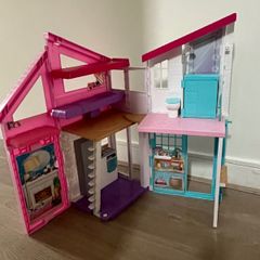Barbie Malibu House