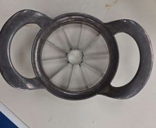 apple/pear cutter