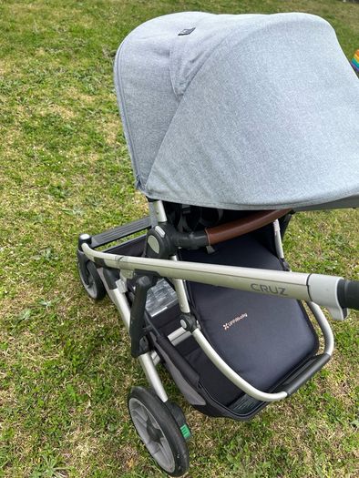 Uppababy Cruz v2