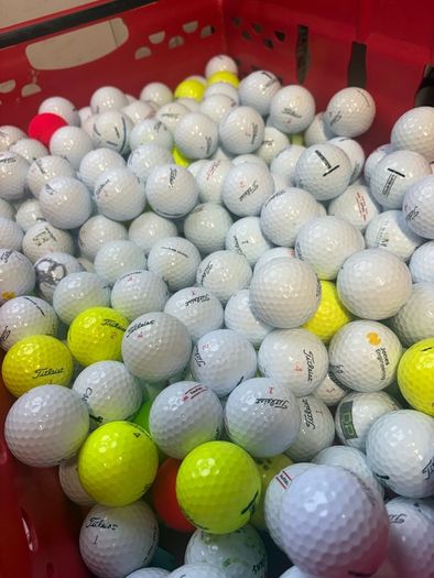 40 Titleist Golf Balls