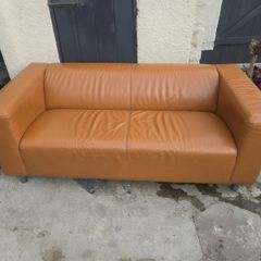Kilppan 2 seat couch Tan