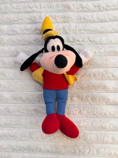 Playskool Disney Goofy approx. 10" (with hat) Plush Vintage Used Please see photos