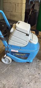Galaxy professional Carpet Cleaner