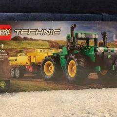 Lego Technic John Deere 42136