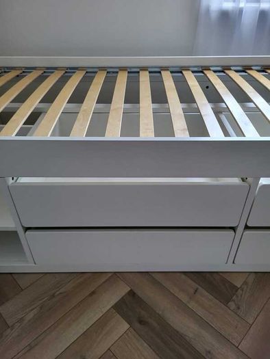 Kids bed with mattress