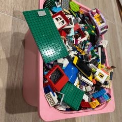 Large 5.8KG Box of LEGO pieces