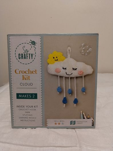 Crochet arts & crafts Kit, Clouds, New in box