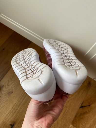 Girls Runners - Clarks (UK10/ EU28)