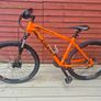 Giant mountain bike Image 5