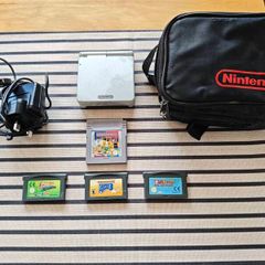 Nintendo Gameboy Advance SP With 4 games - Charger and Carry Case
