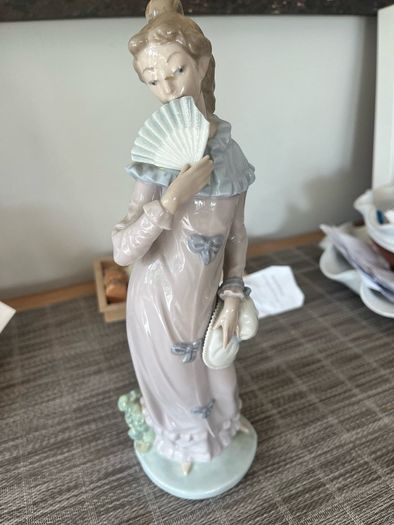Lladro Figurine