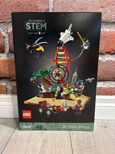 Lego Ideas 21355 The Evolution of STEM Brand New Sealed