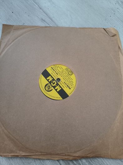 VINTAGE 78 RPM COLLECTION Rare Irish Pressings and Golden Era Shellac