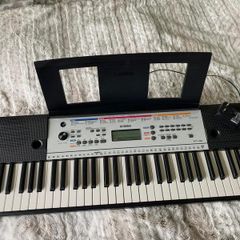 Yamaha YPT-260 Keyboard