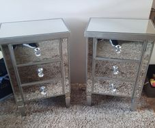 2 beside lockers